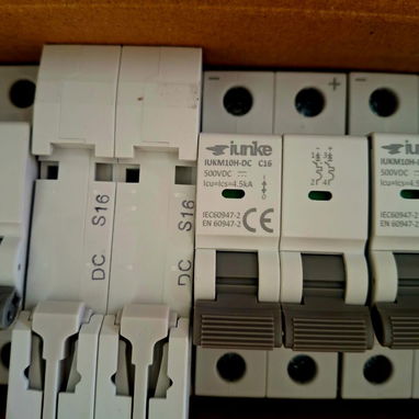 Breaker Corriente Directa, CD. Fotovoltaico. 16, 32 y 63 amperes. Disyuntores bipolares. - 5/9