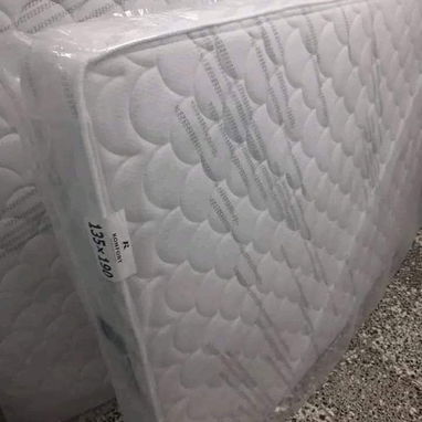 Cama, colchón, base, muebles, sillones. Todo para amoblar su casa. - Img 123592344