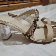 Tacones GUESS Originales(de uso en buen estado) #38 - Img 54703256