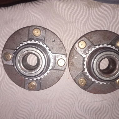 Vendo rodamientos trasero de Hyundai del 2000..al 2005 - 2/3