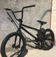 Se vende bicicleta BMX. - Img 46004536