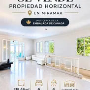 SE VENDE AMPLIA PROPIEDAD HORIZONTAL EN MIRAMAR | 318.46 m² | 6 HABITACIONES | 4 BAÑOS | CAR PORCH PARA 2 AUTOS - Img 57601725