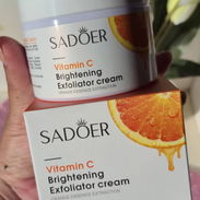 Crema exfoliante con vitamina C - Img 55270078