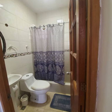 Vendo casa totalmente independiente en Cojimar a solo 2 cuadras de la Costa - Img 122669286