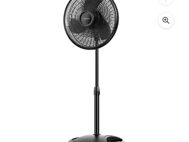Ventilador Lasko 16" Oscillating Adjustable Pedestal Fan with 3-Speeds, S16500, Black, 18" Long, New - Img main-image-44828364