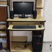 Título: 🖥️ ¡PC de Escritorio Completa + Mesa + Wi-Fi! Ideal para Estudio u Oficina 📚 (Precio Negociable!) - Img 56188209
