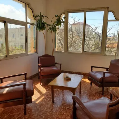 Apartamento para renta lineal en Miramar, Playa | cada sa de renta con 3 habitaciones | con respaldo eléctrico - Img 118931223