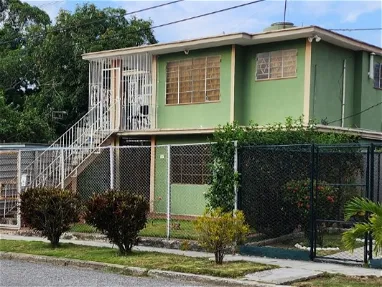 Se venden 2 casas en una,completamente independientes en el reparto Bahia -Guiteras - Img 43145996
