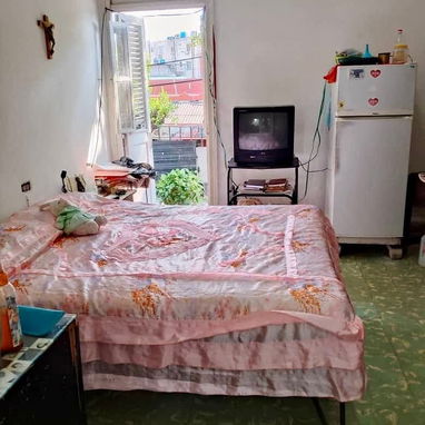 Apartamento en la zona de 23 y 12. Vedado !!! - Img 122496049