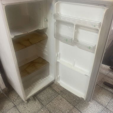 Refrigerador SAMSUNG, mediana estatura, más de 1 metro - 4/4