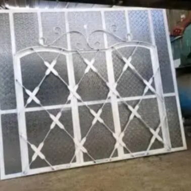 Se hacen puertas y ventanas con la medida y el cristal a su preferencia para fortalecer y embelleces su hogar interesad - Img 124105001