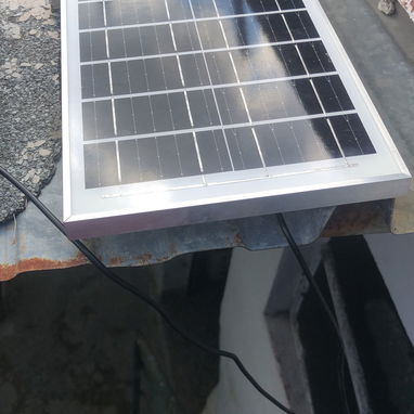 Lámparas solares de interior en venta PRECIO 9000 *Potencia 200 watt *Intensidad maxima de luz 6500 lumens - Img 123984529