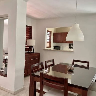 Renta de maravilla casa independiente en Nuevo Vedado - Img 122739601