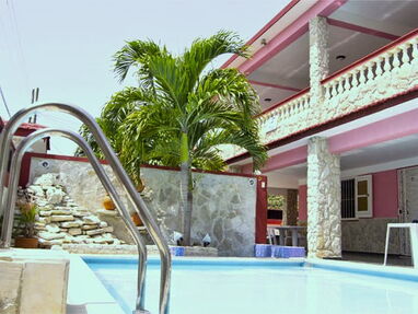 Epectacular! Casa de alquiler en Guanabo! piscina+billar y mucho más - Img main-image