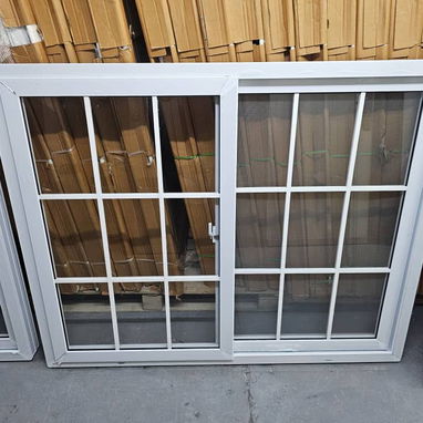 ventanas de PVC importadas 💯% calidad con malla anti bichos y no permite k traspase el ruido 🔕 del exterior varias med - Img 124395351