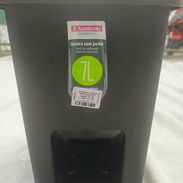 CESTO DE PEDAL NEGRO 15 LITROS 💰 25 USD 7 LITROS 💰 15USD - Img 57752496