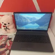 Laptop HP 250 G8 - Img 49464200