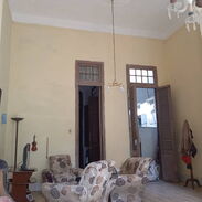Se vende casa en Centro Habana ubicada en San Lázaro a 3 cuadras del Gran Hotel Prado - Img 45206316