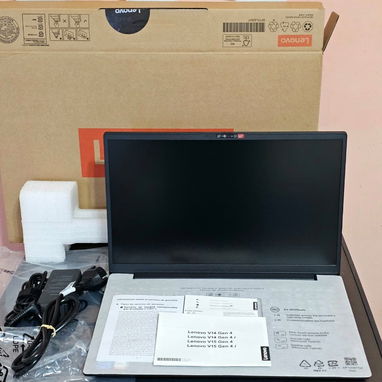🔅 LENOVO  Lenovo V15 G4 IRU !  °NUEVA EN CAJA,, 0KLM! GENERACIÓN 13TH°  ✅️ INTEL ® CORE i7 1355U de 10 NUCLEOS Y 12 HIL - Img 122832953