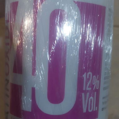 Peróxido marca Platin 40 Volumen 12 %, frasco sellado.1000ml - Img 119487928