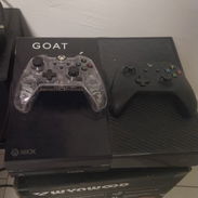 Xbox One con 2 mandos 120 USD - Img 56900821