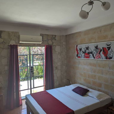 Se renta casa Hilda en Guanabo a 3 cuadras del mar con su piscina grande ecoflow, whatssap 2959440 - Img 121061061