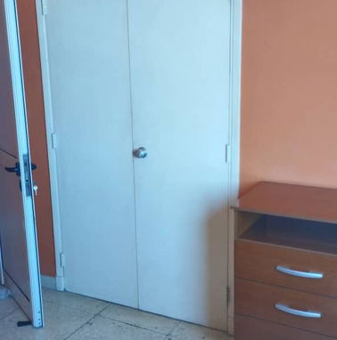 Venta de moderno apartamento en Santos Suárez, ubicado en la Avenida Lacret, en una zona muy céntrica del municipio. - Img 86720065