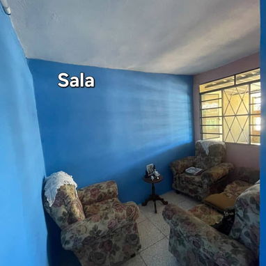 VENDE CASA FRENTE A LA TERMINAL 2 DEL AEROPUERTO. BOYEROS* - Img 127537937
