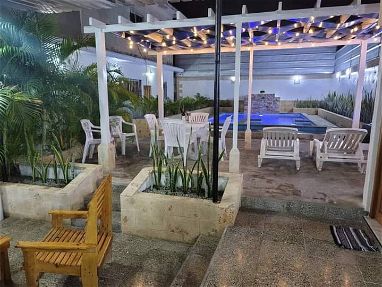 ⭐ Renta casa de 2 habitaciones climatizadas, piscina, jacuzzi, terraza, cocina, barbecue, parqueo en Guanabo - Img 68834007