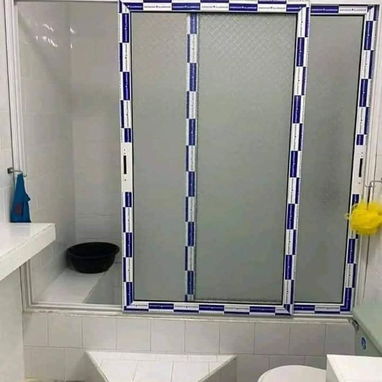 Mamparas de baño en aluminio..trabajos por m²..170usd..precio o calidad..austed decide - Img 118990909