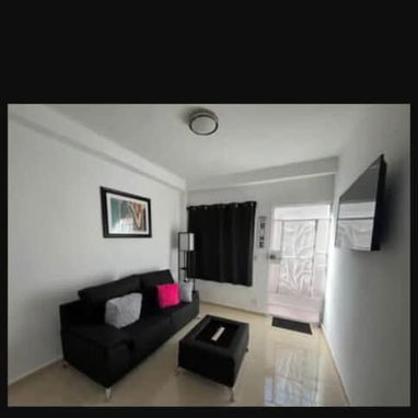 Venta de bonito, pequeño apto en Vedado. 1/4. 2dopiso c todo incluído - 2/9