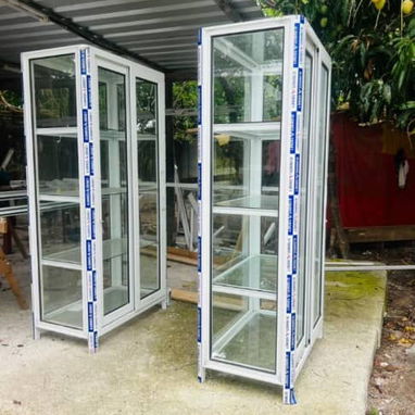 Trabajo de cristaleria marketeria en aluminio - Img 124675463