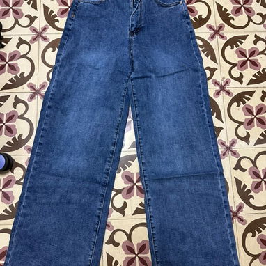 Venta de ropa y maquillaje - 2/9
