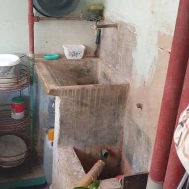 Se vende apto de 2 cuartos,2 balcones,baño, sala saleta, cocina,3 piso en Fontanar Abel Santamaría boyero. - Img 119381033