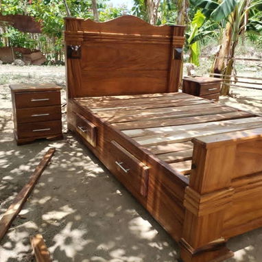 Camas de madera - Img 123302580