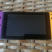 Nintendo switch V1 sin pirater, con detalles estéticos sin drift, solo la consola 80 USD - Img 57987116