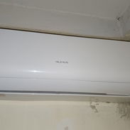 Vendo split de 1 tonelada - Img 57113324