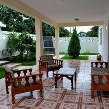 Casa de renta con piscina en Boca Ciega - Img 119853288