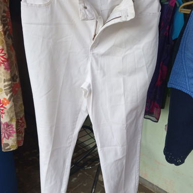 Pantalones y pescadores de mujer talla 12 y 14. Vestidos 3/4. - 8/8