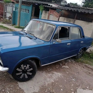 💵 VENDO CASA 🏡 CARRO 🚗 Y TALLER CON MÁQUINAS DE CARPINTERÍA🪵TODO POR 16MIL USD - 2/5