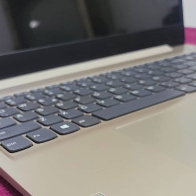 Laptop LENOVO - 2/5