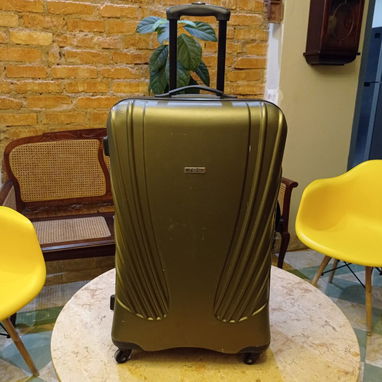 VENDO MALETAS DE VIAJE, VARIOS MODELOS Y TAMAÑOS 52425349 - Img 119321911