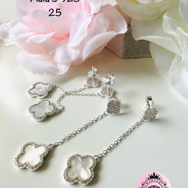 Aretes Van Cleef. Precios en cada foto. LM joyería. Garantía en su compra. Mensajeria disponible - Img 120419543