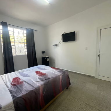 Excelente casa de renta con piscina inmensa en la playa de Boca Ciega, 4 habitaciones climat , WhatsApp +53 52463651 JyL - Img 118254999
