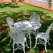 Mesa de 4 sillas de aluminio fundido para su terraza o jardín - Img 55487919