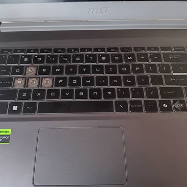 LAPTOP MSI THIN 15 B13UC-3037XPE - Img 125812819