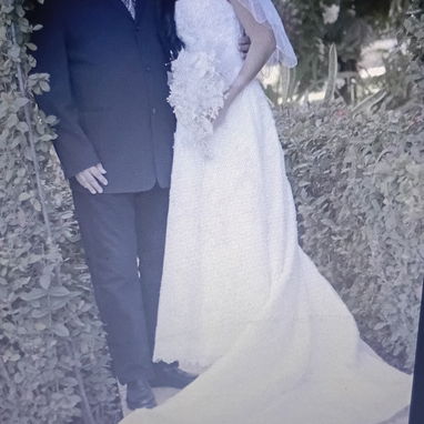 Alquiler y venta de bellos trajes de novias - 4/10