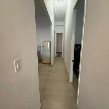 Ofertaaa espectacular apto en el Vedado de 4 cuartos y garaje para dos autos! Oportunidad de inversión!!! - Img 118722301