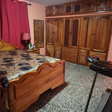 SE VENDE CASA EN MARIANAO - Img 127469520
