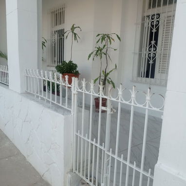 Casa independiente de 4 cuartos,Garagel(No intermediario)65 mil usd - Img 120120350
